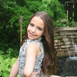 10 yrs old dancer and i love to dance :) Follow my on instagram
https://t.co/GvqHaIIu0W
https://t.co/d7u00KoDIx