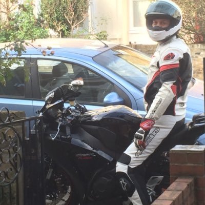 TaylorlightCo's profile picture. High end photographic retouching