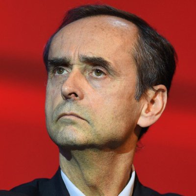 Maire de Béziers, je suis connu pour mes nombreux débordements, je suis je suis je suis ? C'est oui !