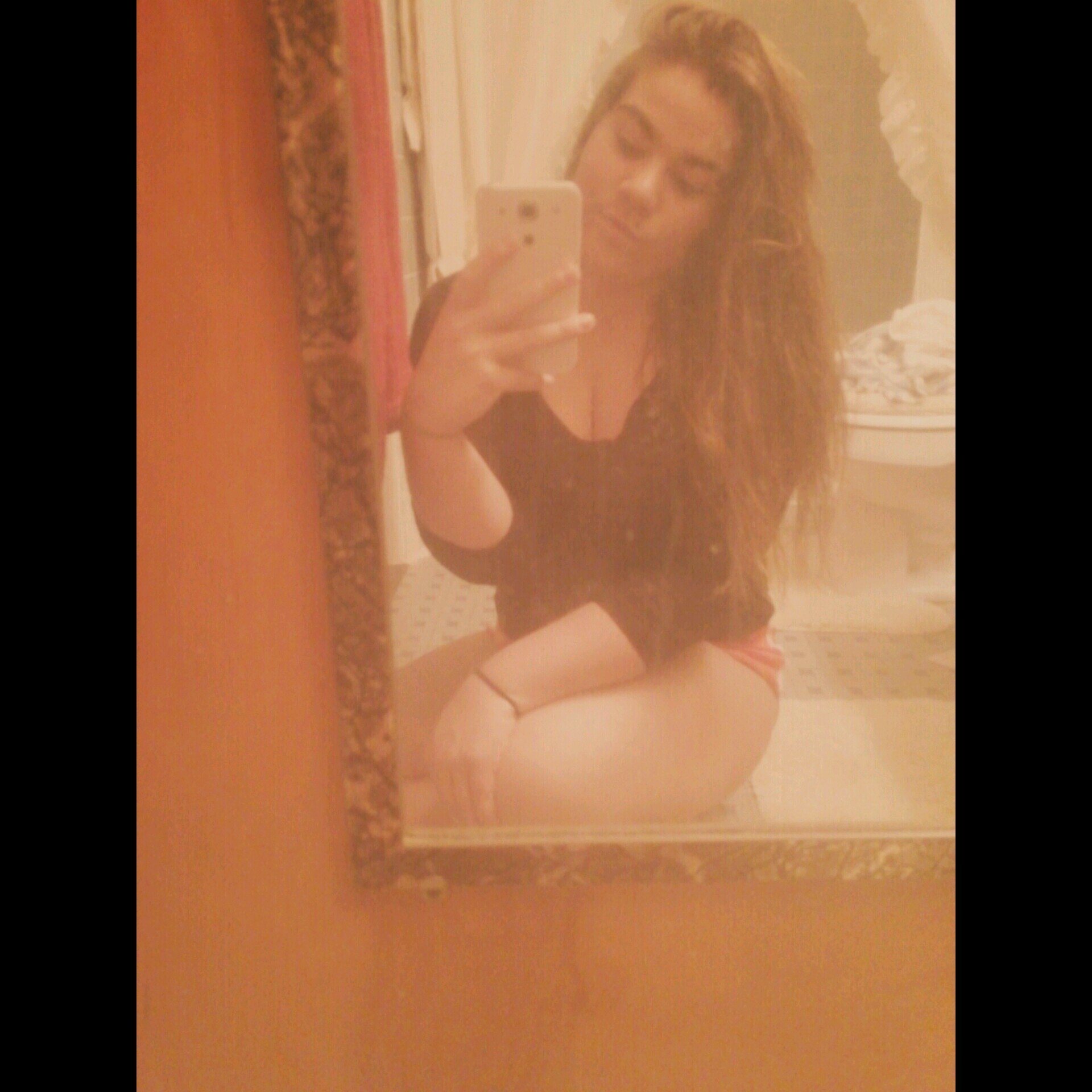 softballigurl99's profile picture. lol