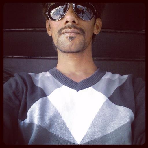 Ξ Visual Artist Ξ Display-Space Designer Ξ Design holic Ξ
Believes art should be used as an instrument for social change