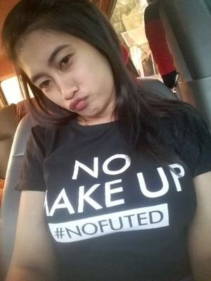 NhiaDaniaty27's profile picture. 
