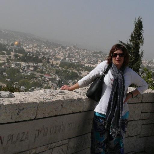 laurabarrabes5's profile picture. 