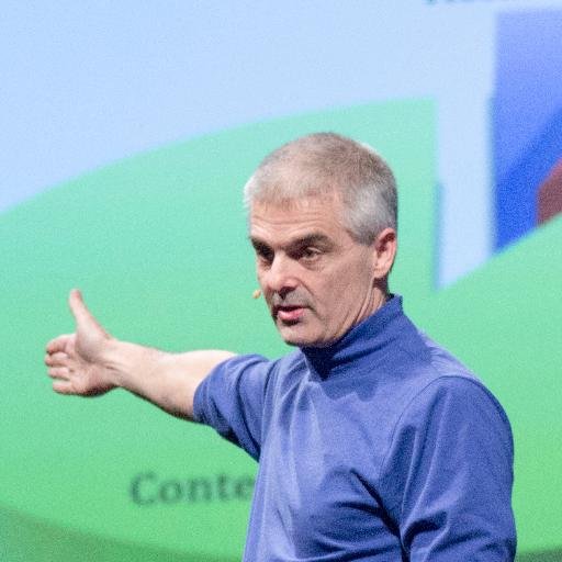 Teacher, thought leader, and author of 13 books, including The Mastery Learning Handbook & Flip Your Classroom. Working on how to do school in an age of #AI