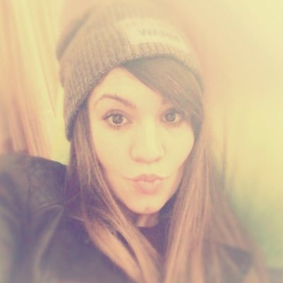 MariMlrg's profile picture. Mi personalidad es como soy, mi actitud depende quien seas tú! ♡♥Qtu sonrísa sea más grande qtus problemas...