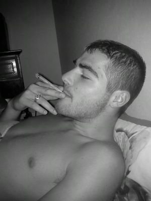 TonTon_FonSD's profile picture. fume avant qu'on te fume