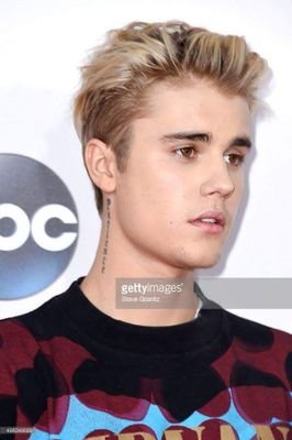 justbiebsforeve's profile picture. 