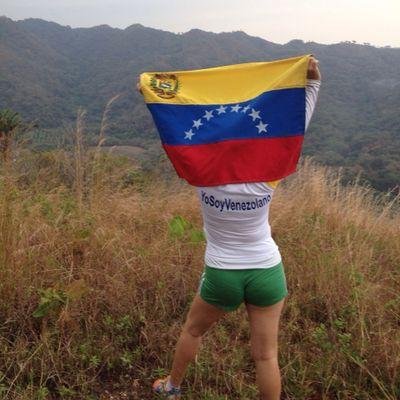 vismey's profile picture. La pasión e intensidad es la energía que me mueve. El Verdadero y Único Dios esta dentro de Mi. #VenezuelaNosNecesita