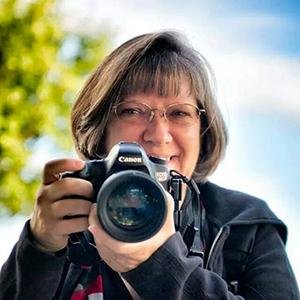 Photographing the Pacific Northwest and beyond.   Facebook @ https://t.co/V0eZnol1hQ