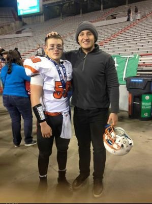 Class of 2018 starter at Oakland-Craig proud to rep the Knight
Texas born Snap:marcosquintero