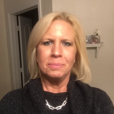 lisacook7315's profile picture. 