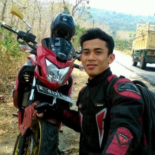 Hudi Henderson | LFC ♥ | Muslim | Aquarius | Male | Publisher & Online Business | Fiancee ♥ | A Student of Computer Science - University of Indonesia's largest