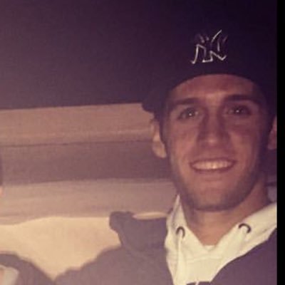 ACifarelli5's profile picture. easy to dream a dream, but much harder to live it