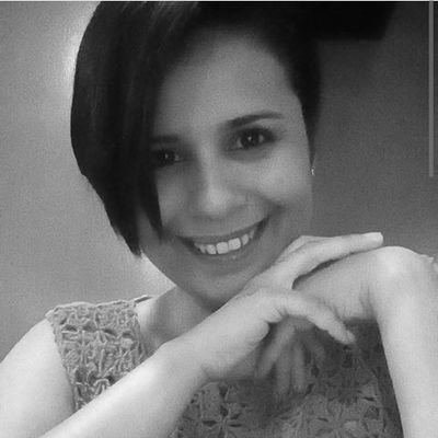 de__writer's profile picture. A simple person, a writer and reader, completely in love with your love and life.