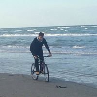 danielatoma's profile picture. 