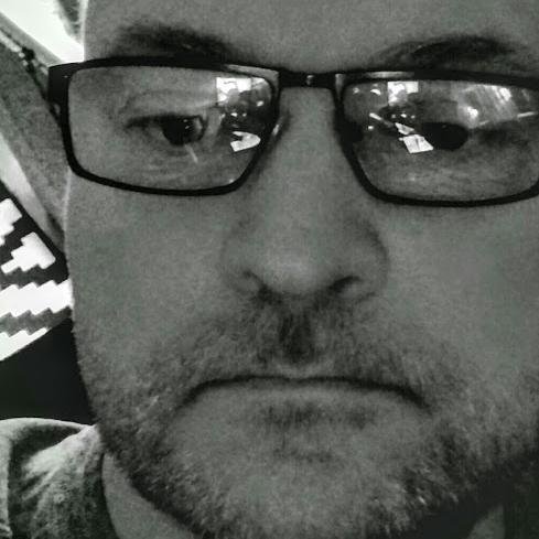 Jocbok's profile picture. Lärare i gymnasieskolan, undervattensfotograf