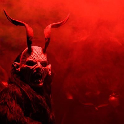 基本punksで10代の頃からライブハウス大好き。鬱積した社会問題色々考えます。興味ある事は深入りしたくなるオタク気質ですね。 #音楽 #釣り #バイク #車