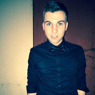 VinscoLunique's profile picture. Facebook : Vincent Lepee Snap : Pti-Vinsco. Instagram : vinsco27-