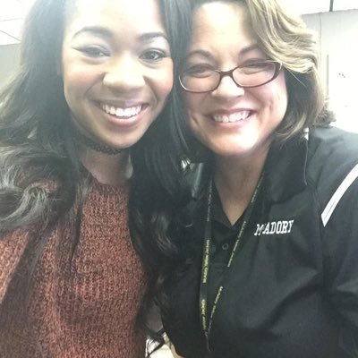 cari_mcclellan's profile picture. 