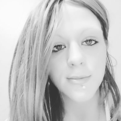 moneypaws69's profile picture. Hello I'm 30 I have to amazing kids.