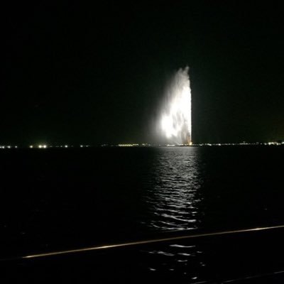 إهداء للأنيقة / نعومـه @N3omaa_ #قروب_إحساس_واثق __ بإدارة حـور @___Hoor