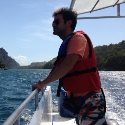 fabianovic11's profile picture. Ingeniero, amante del rock y el fútbol, y por sobre todo, mi querida Universidad de Chile