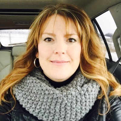 Broker at Royal LePage G. Bruce MacDonald Real Estate. Proud wife and Mom to our 4 kids, part owner of construction company.