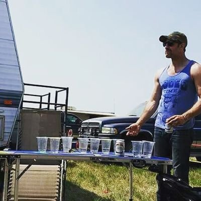 DJ_HouseArrest's profile picture. Small town country boy living in the big city of Edmonton #yeg #oilers