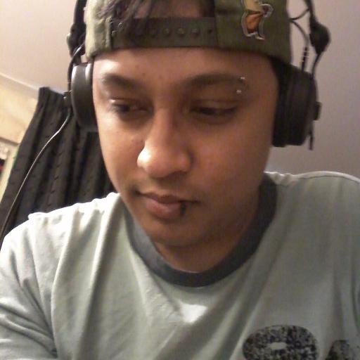 house/techno/breakbeat aficionado.recovering raver.bedroom dj .i love cats!
i follow back everyone.i print every tweet & paste 'em on my walls. ha┌∩┐(◕_◕)┌∩┐