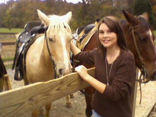 randi9600's profile picture. love is the heart that beats eternally