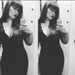 031_henri's profile picture. // You've torn your dress, your face is a mess // 18