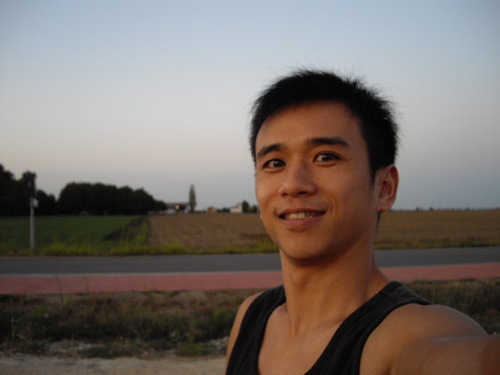 rmwilliamy's profile picture. 