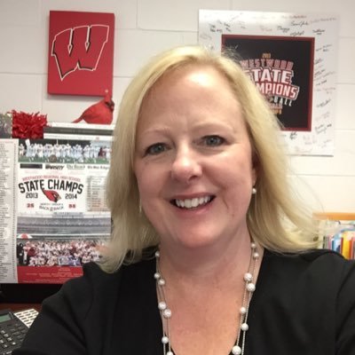 wwcardinalfan's profile picture. Eileen O'Sullivan