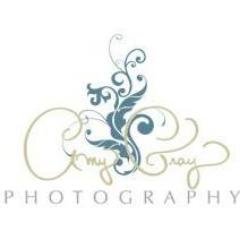 San Diego area photographer Amy Gray specializes in natural light, outdoor photography of families and engaged couples.
