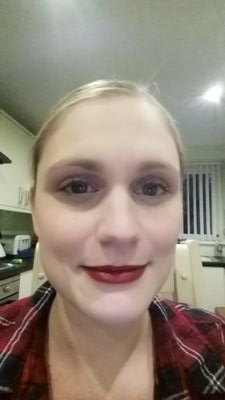 sarahkent1986's profile picture. Hi my name is Sarah Im a full time mummy to 2 beautiful children. Selling and promoting amazing Younique beauty products.