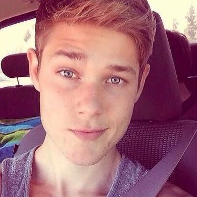 Mason_Riley_'s profile picture. Adopted, Two Awesome moms, pretty much into anyone that's hot, don't really care the gender, yes I'm Bi.