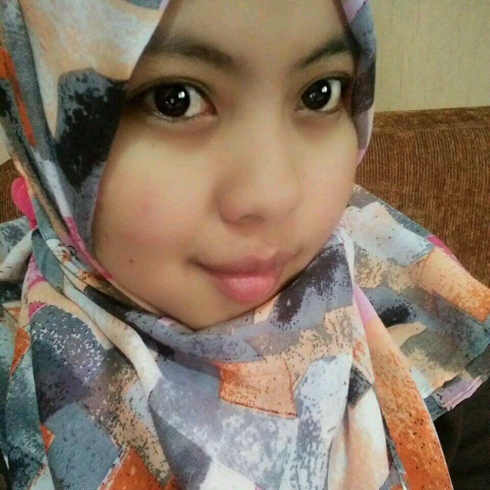 lhela_chuby's profile picture. Jangan takut untuk berubah ! Gagal adalah keberhasilan yang tertundah ,,,