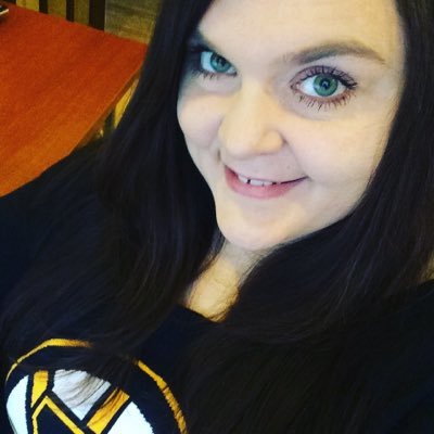 Office Manager at FRIGHT-RAGS! https://t.co/xC3oswAl3M. Lover of all things HALLOWEEN & Horror! Pro Photographer. Die Hard Boston Bruins Fan! Hocus Pocus Fanatic!