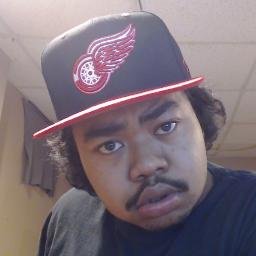 Technology Enthusiast/YouTube Creator/21/Artist Inspired
