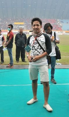 Schadd_Hamm_NEW's profile picture. Sukses bukan untuk dikhayal, namun segera diprediksi sejak dini, memasang target dan diwujudkan.