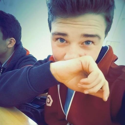 CaglarAvci_'s profile picture. Beşiktaş/16/Takip=Takip/ UNF=UNF