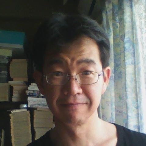 1970年生まれ。53才。2011年法務局乙号事務の民間委託と同時に法務局を退職し、司法書士事務所に勤務。その後、法務局の窓口で乙号事務に従事。現在は、登記簿謄本のコンサルタントをしています。登記事項証明書・閉鎖登記簿謄本の見方についてわかりやすく説明させていただきます。読書・映画・カープ・リフォロー100%