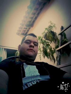 denisr046791's profile picture. 