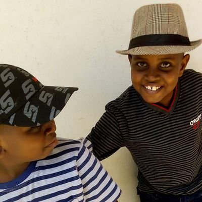 JohnKuti4's profile picture. 