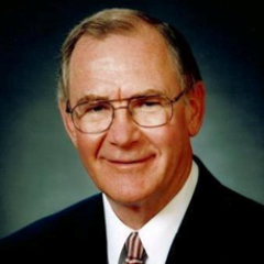 Former mayor of Southwest Middlesex in Ontario. Former president of the Association of Municipalities of Ontario.