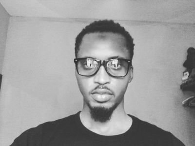 mmedmalik's profile picture. 