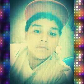 yo ando en la vagancia ..
robando corazones