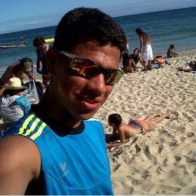 Crls25's profile picture. 