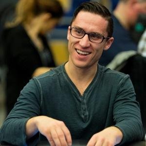 Poker, health and fitness, outdoor stuff, thought provoking things, techno. Instagram - ddvoress