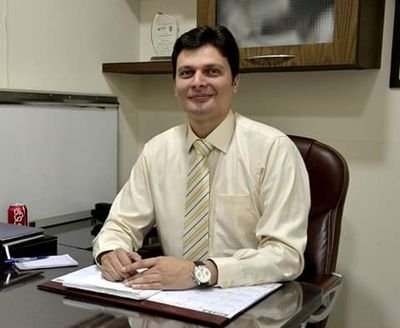 doc_sheraz's profile picture. Plastic, Cosmetic, Hand And Microsurgeon